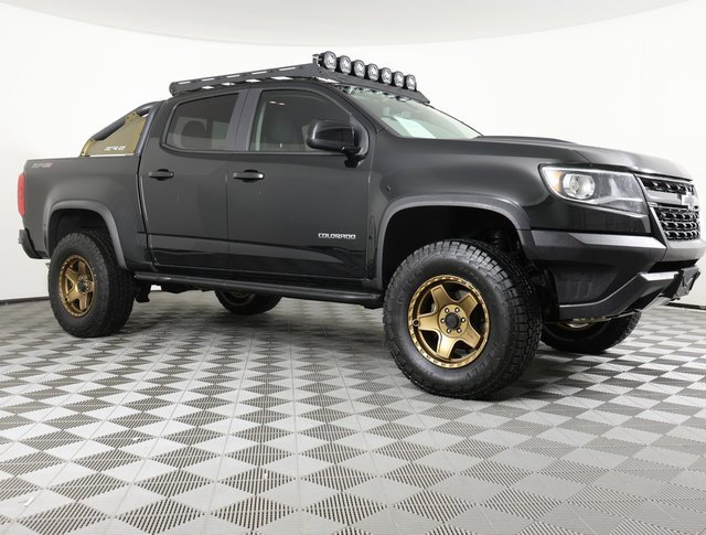 Used 2018 Chevrolet Colorado ZR2 w/ ZR2 Midnight Special Edition image 3