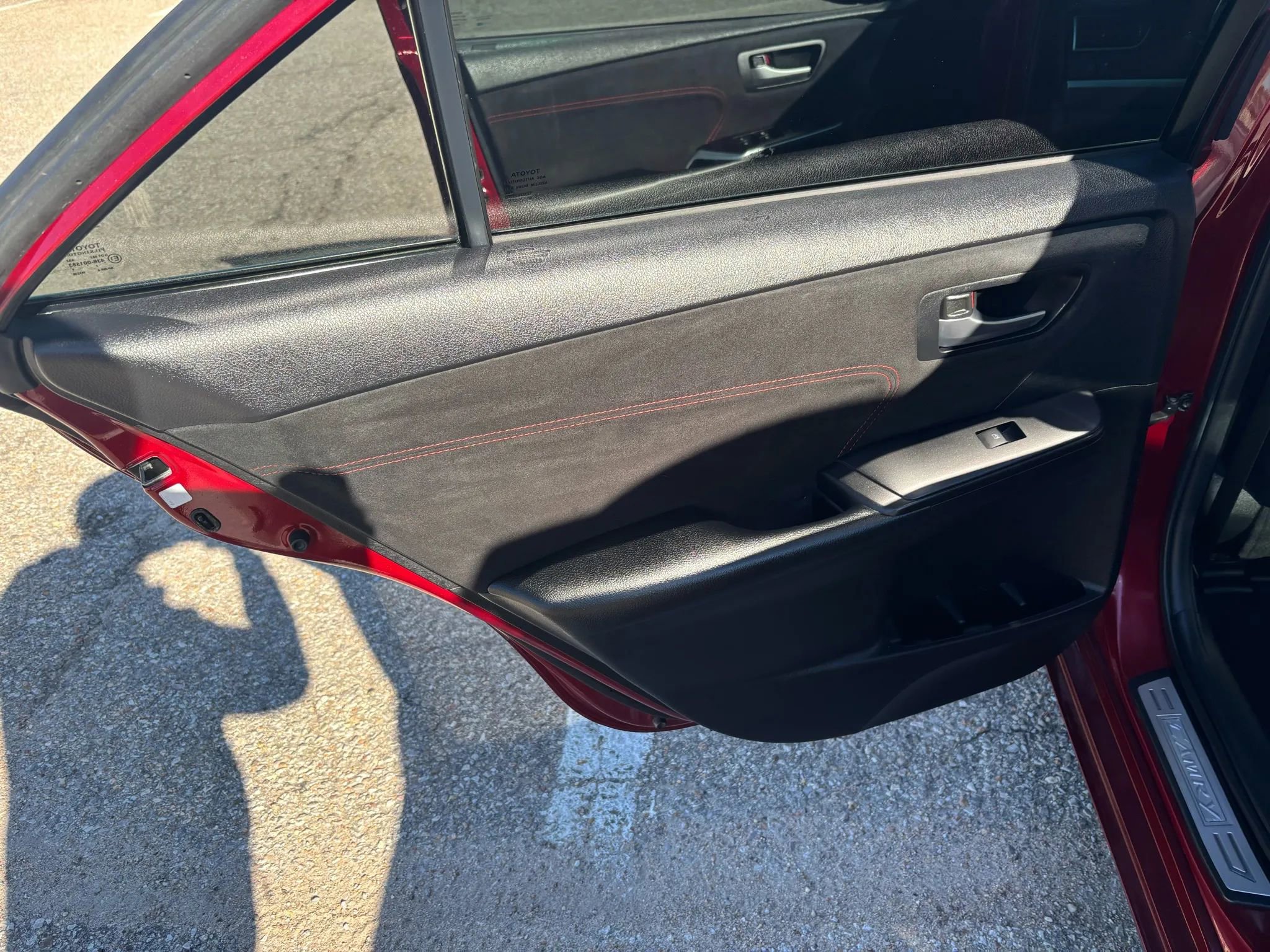 Used 2016 Toyota Camry XSE image 20