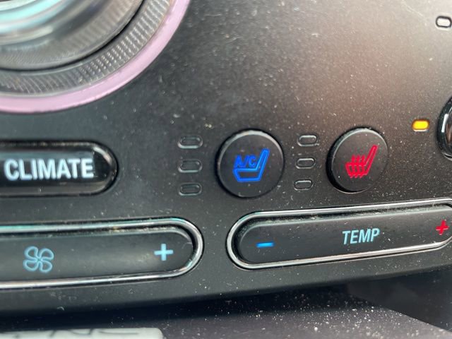 Used 2017 Ford Explorer Limited image 30