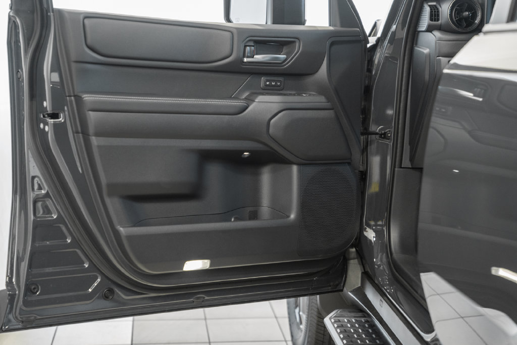 New 2027 Toyota Land Cruiser w/ Premium Package AWD/4WD image 43