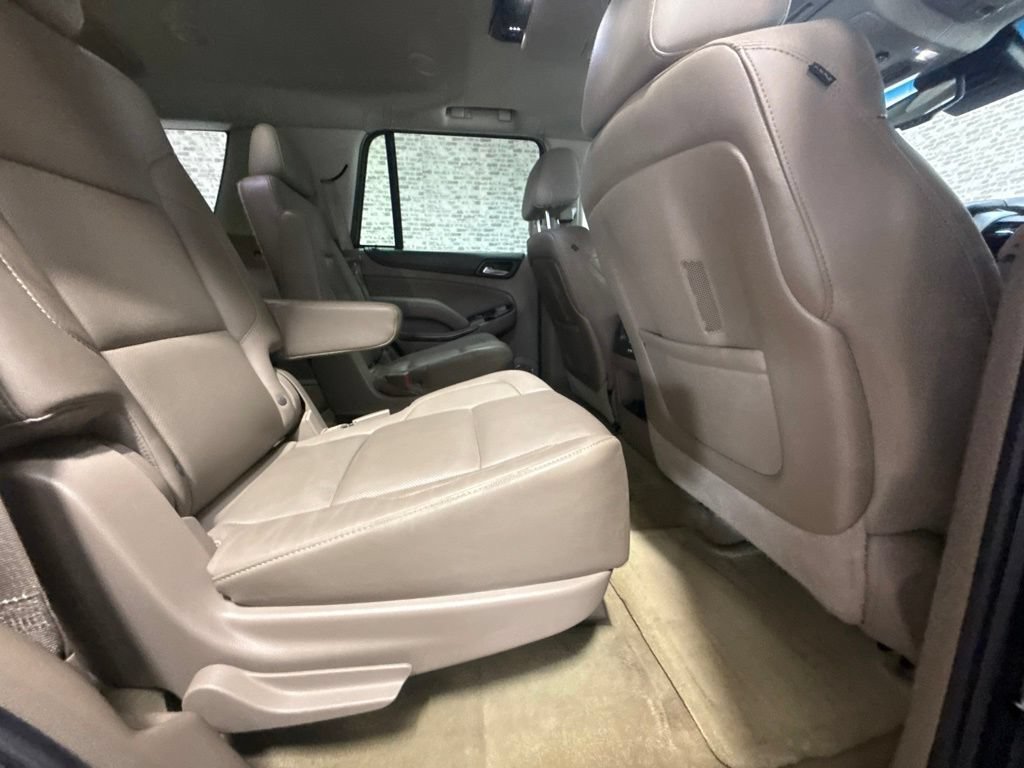 Used 2016 GMC Yukon SLT w/ Open Road Package AWD/4WD image 13