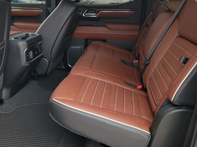 Used 2023 GMC Sierra 1500 Denali Ultimate AWD/4WD image 8