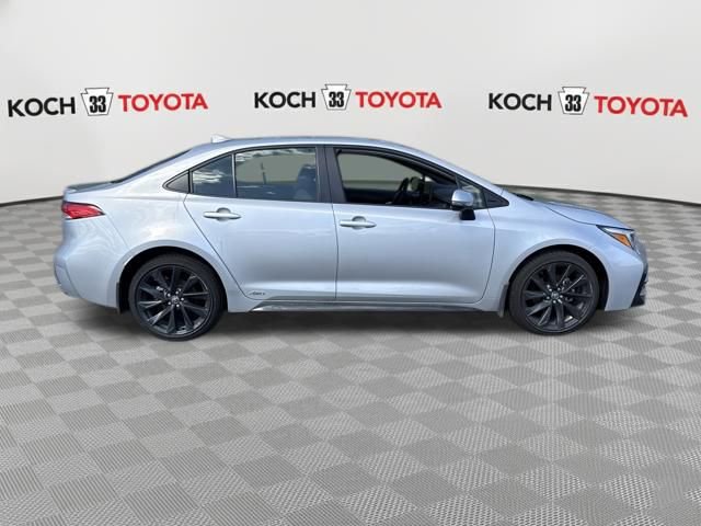 Used 2026 Toyota Corolla SE image 9