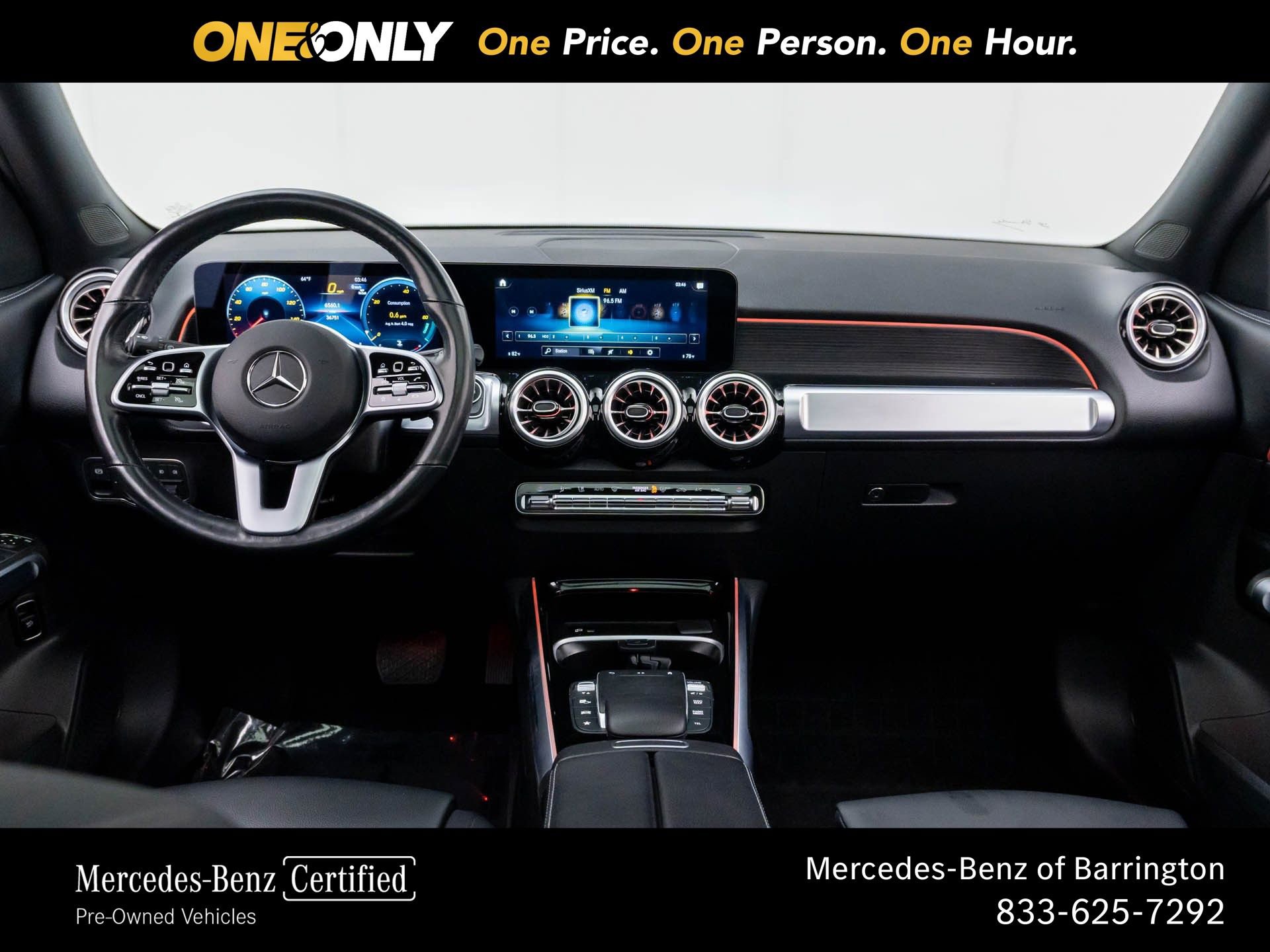 Used 2023 Mercedes-Benz GLB 250 4MATIC w/ Premium Package image 11