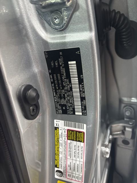 Used 2022 Toyota Highlander XSE AWD/4WD image 45