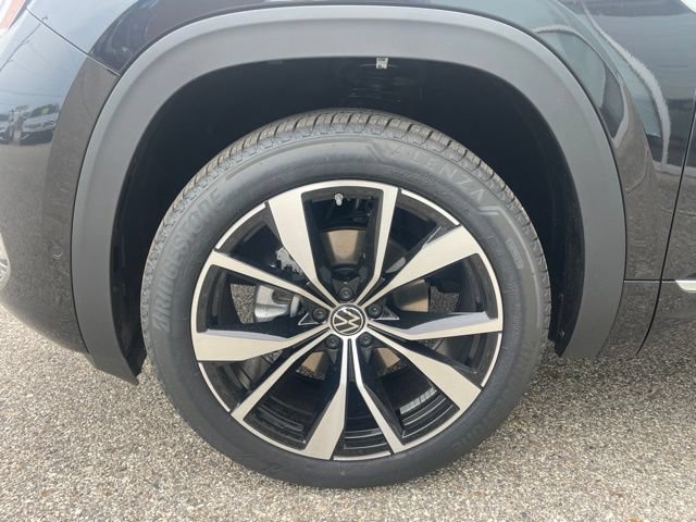 New 2026 Volkswagen Atlas SEL Premium R-Line AWD/4WD image 13