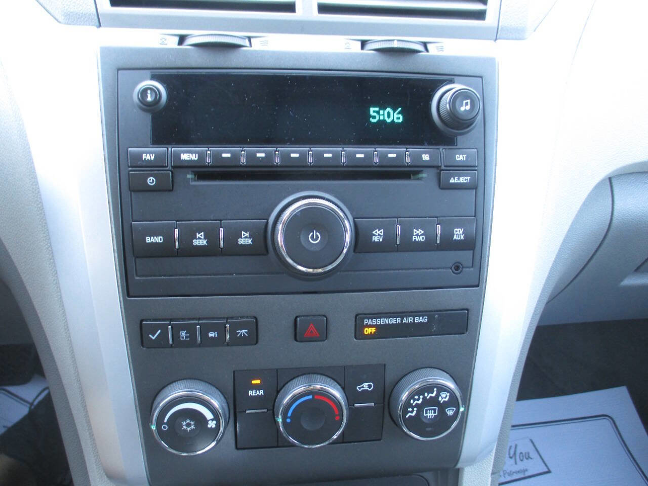 Used 2010 Chevrolet Traverse LT w/ Personal Connectivity Package FWD image 16