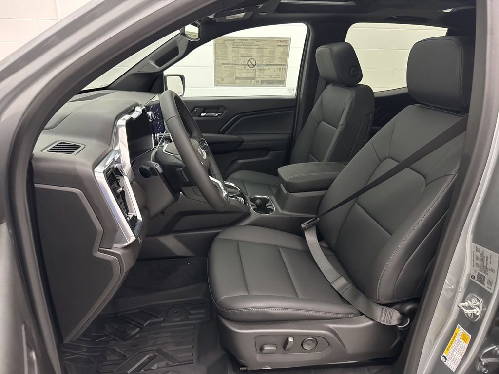 New 2025 GMC Canyon Elevation w/ Convenience Package image 16