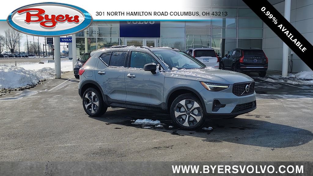 New 2026 Volvo XC40 B5 Plus w/ Protection Package Premier