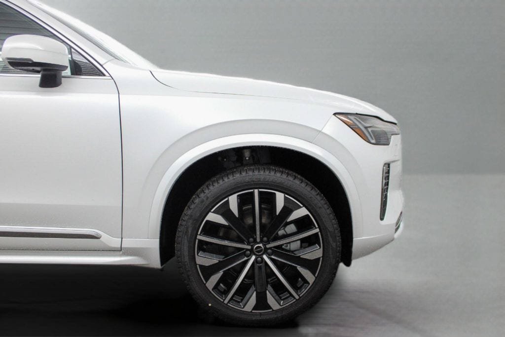 New 2026 Volvo XC90 B5 Core w/ Protection Package Premier AWD/4WD image 31
