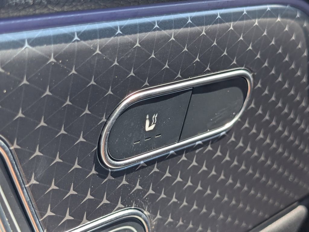 Certified 2025 Mercedes-Benz GLB 250 image 33