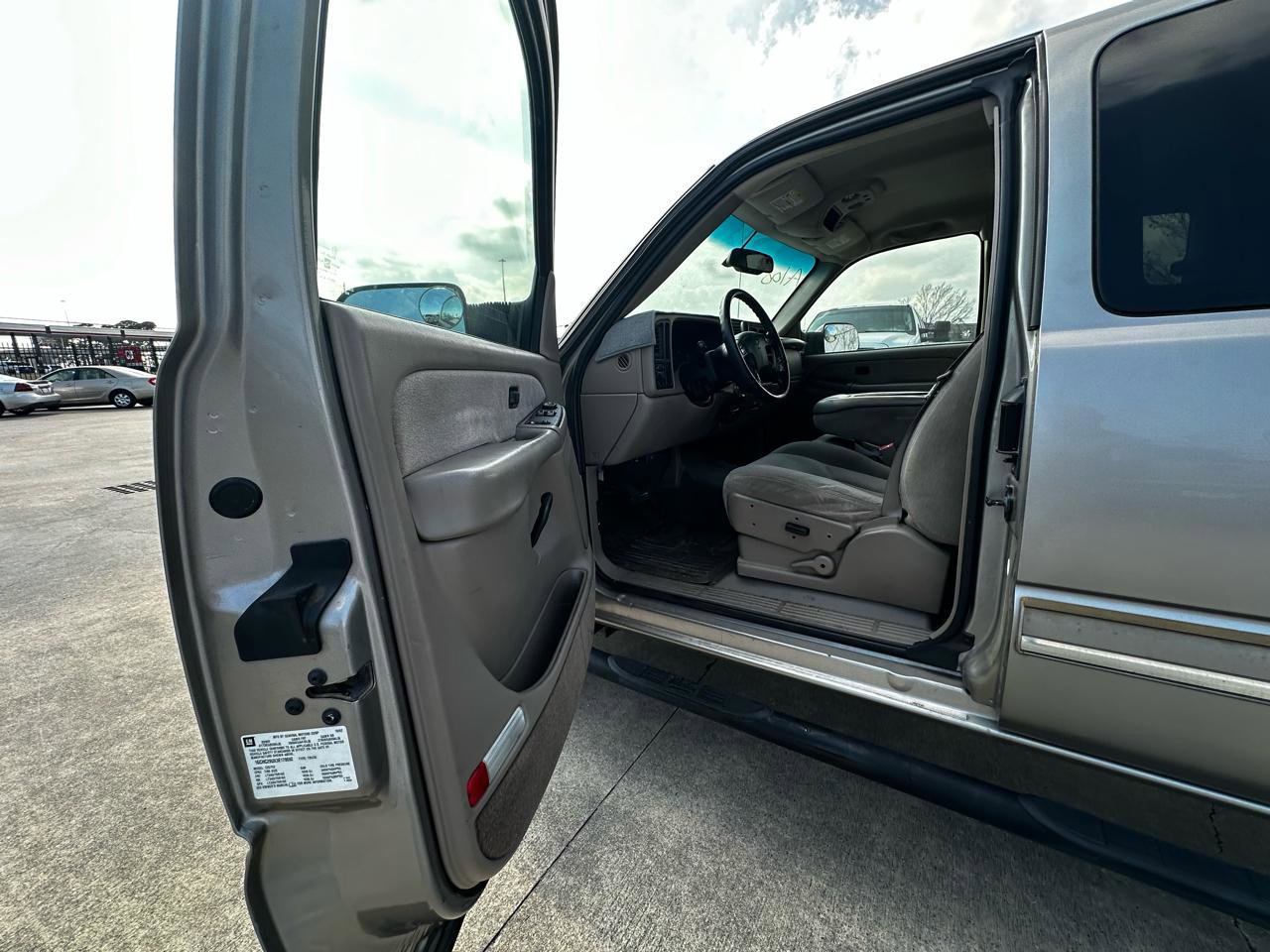 Used 2003 Chevrolet Silverado 2500 LS RWD image 16