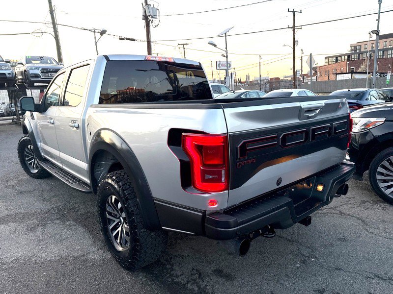 Used 2019 Ford F150 Raptor w/ Equipment Group 802A Luxury image 6