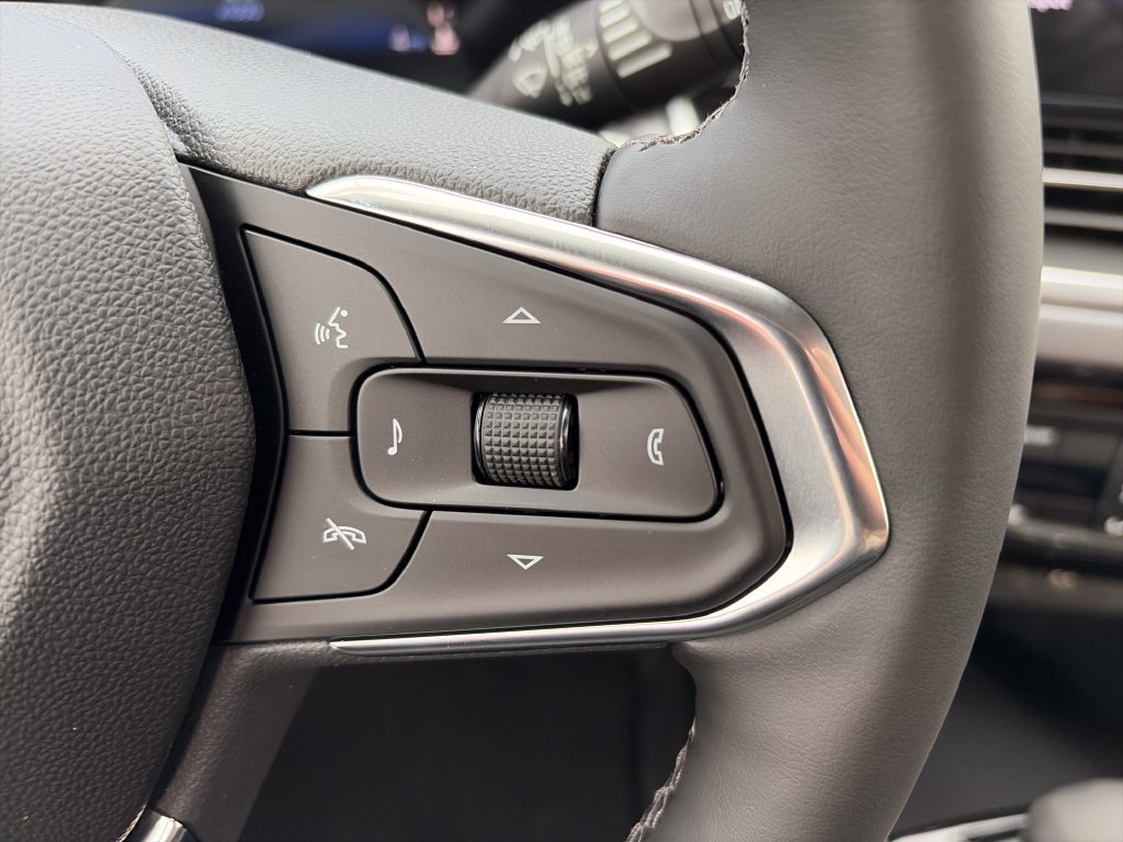 New 2026 Chevrolet Trax ACTIV w/ Driver Confidence Package FWD image 10