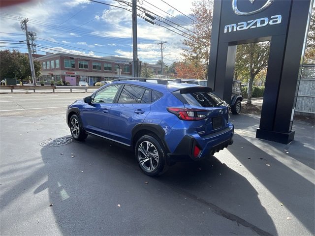 Used 2025 Subaru Crosstrek 2.0i Premium image 6