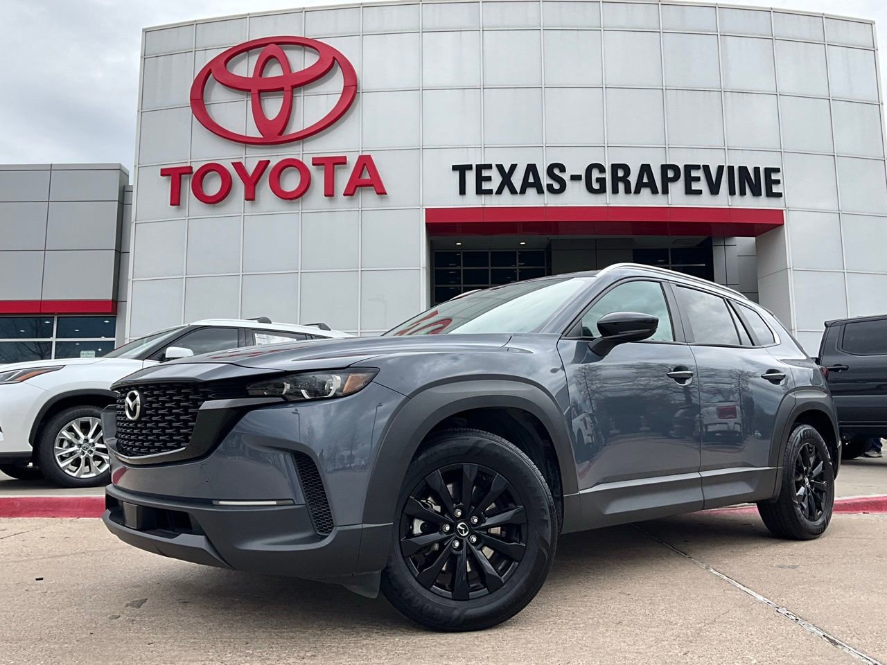 Used 2025 MAZDA CX-50 AWD 2.5 S w/ Premium Package image 2