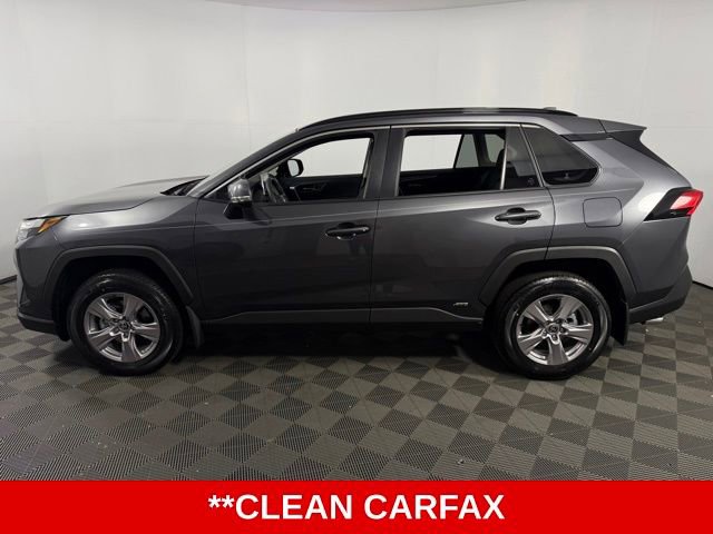 Used 2025 Toyota RAV4 XLE image 5