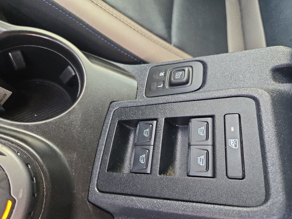 Used 2022 Ford Bronco Wildtrak image 11