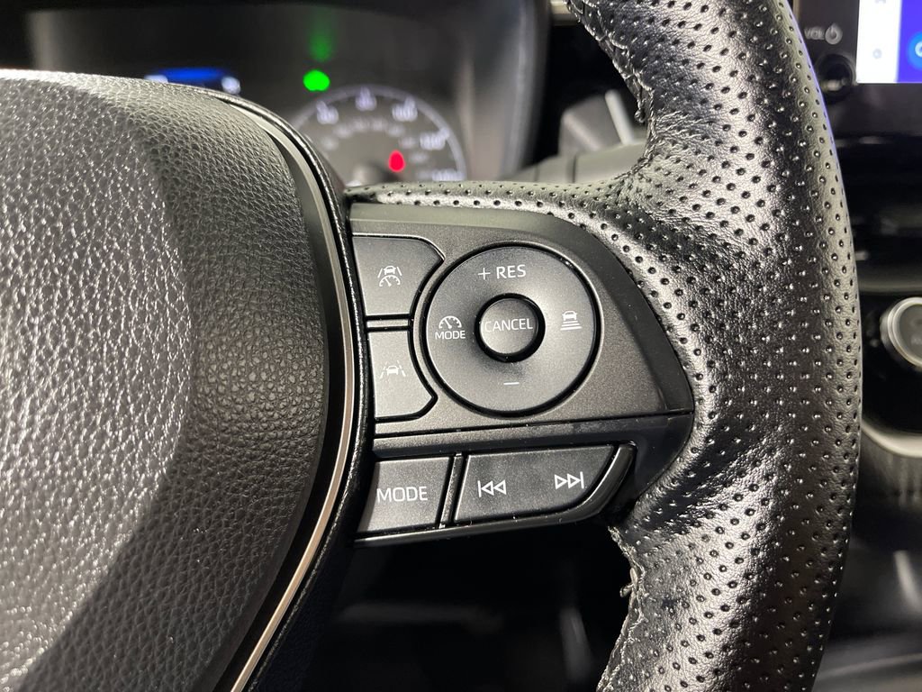 Certified 2024 Toyota Corolla SE FWD image 27