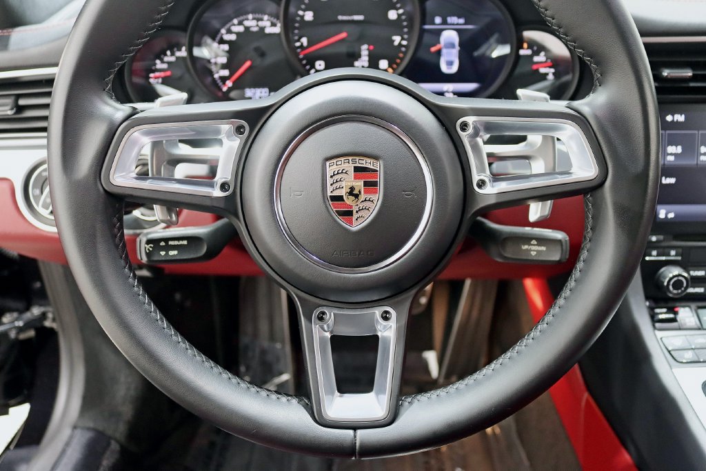 Used 2019 Porsche 911 Carrera RWD image 15
