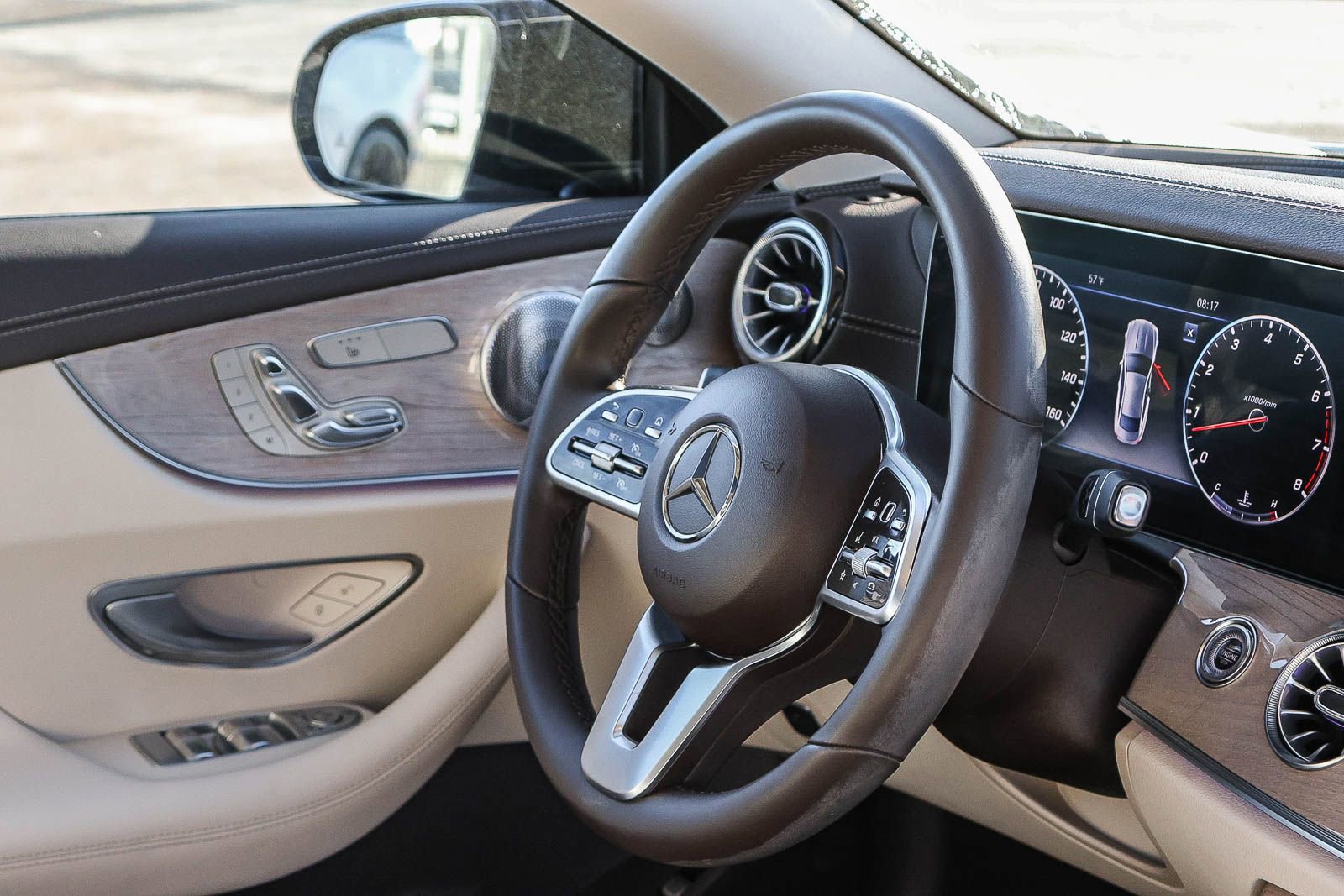 Used 2020 Mercedes-Benz E 450 Coupe image 26