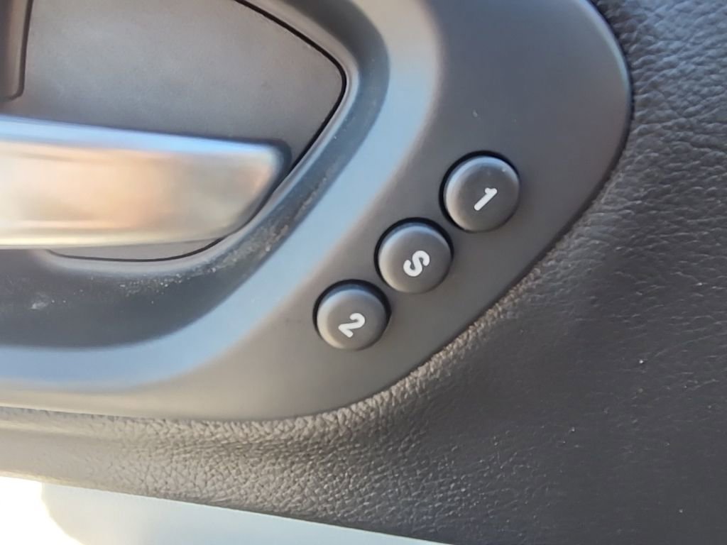 Certified 2020 Jeep Cherokee Limited image 30