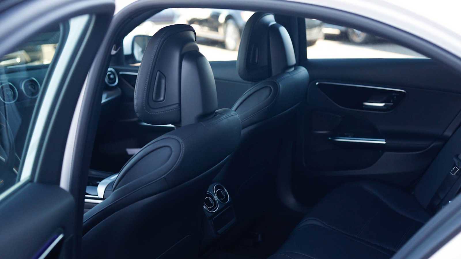 Used 2026 Mercedes-Benz C 300 4MATIC Sedan image 17