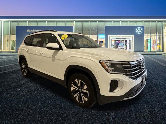 Used 2025 Volkswagen Atlas SE image 36