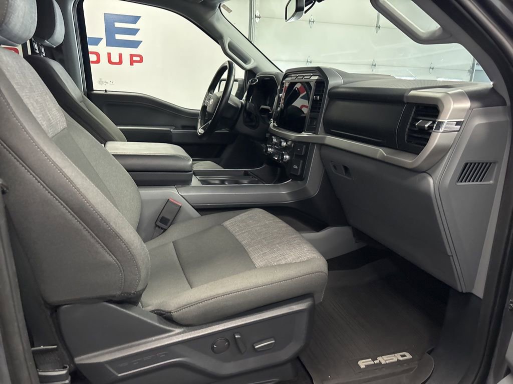 Used 2022 Ford F150 XLT w/ Equipment Group 302A High image 39