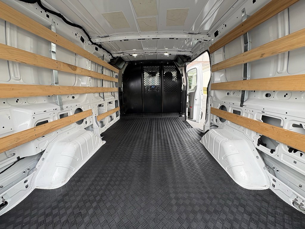 Used 2024 Ford Transit 250 Low Roof w/ Exterior Upgrade Package image 26