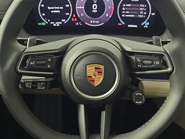 Used 2025 Porsche Panamera 4 AWD/4WD image 27