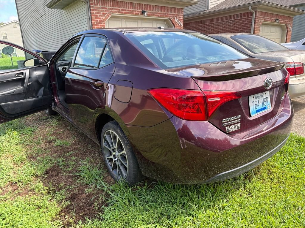 Used 2017 Toyota Corolla SE 50th Anniversary FWD image 5