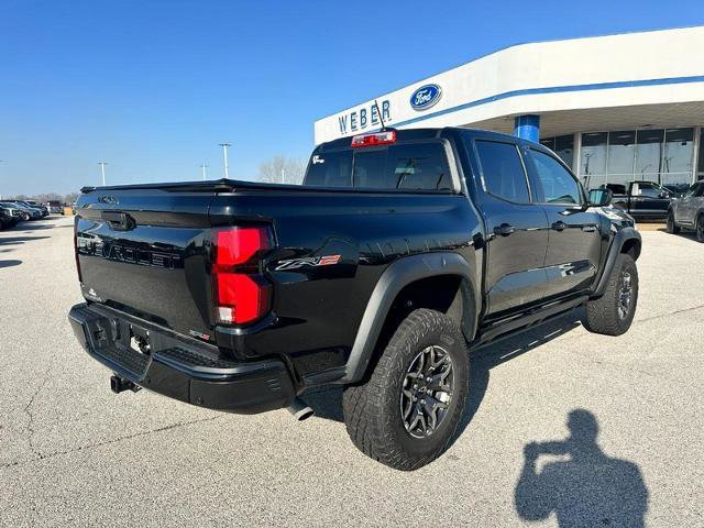Used 2025 Chevrolet Colorado ZR2 w/ Technology Package AWD/4WD image 6