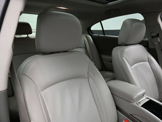 Used 2013 Buick LaCrosse Premium w/ Driver Confidence Package FWD image 26