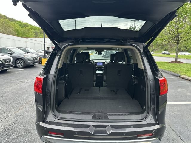 Used 2018 GMC Acadia Denali w/ Technology Package AWD/4WD image 24