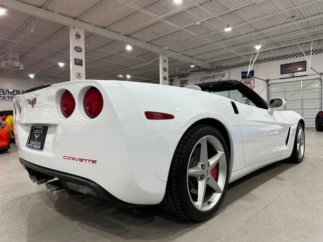 Used 2011 Chevrolet Corvette Convertible w/ Preferred Equipment Group RWD image 2