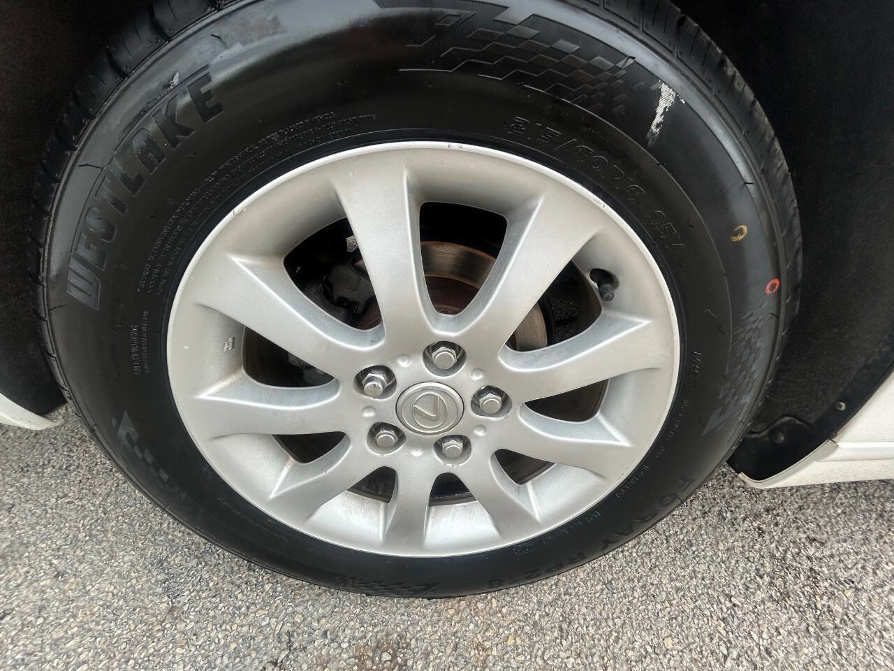 Used 2003 Lexus ES 330 FWD image 28