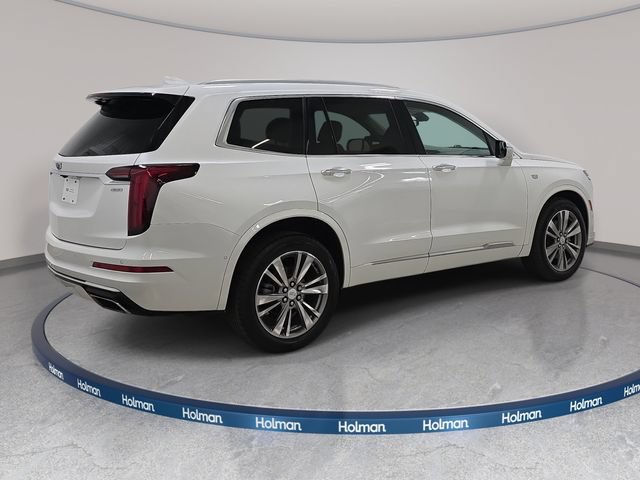 Certified 2022 Cadillac XT6 Premium Luxury w/ Technology Package AWD/4WD image 5