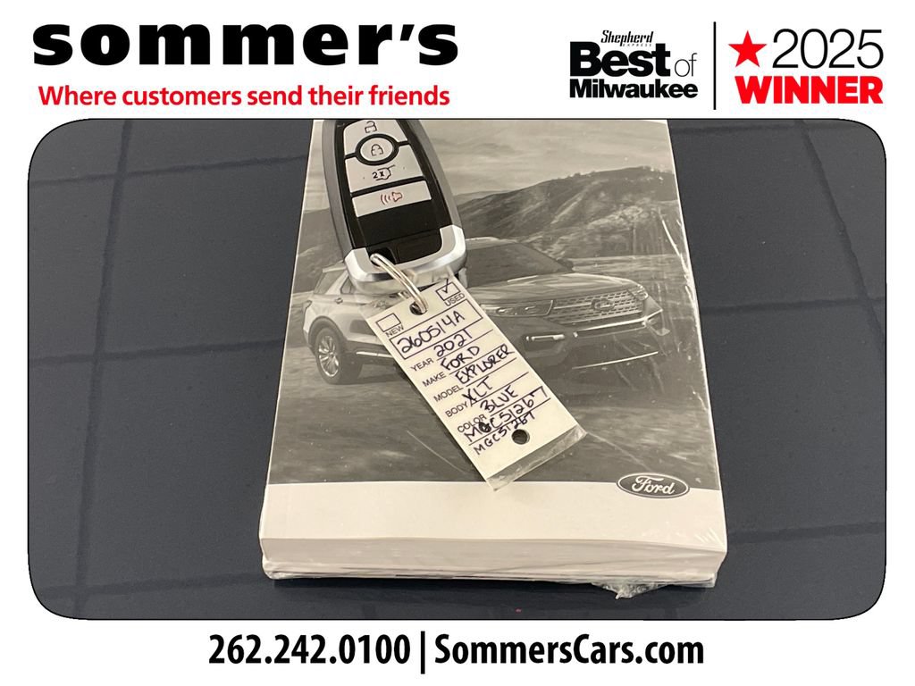 Used 2021 Ford Explorer XLT w/ Class III Trailer Tow Package AWD/4WD image 24