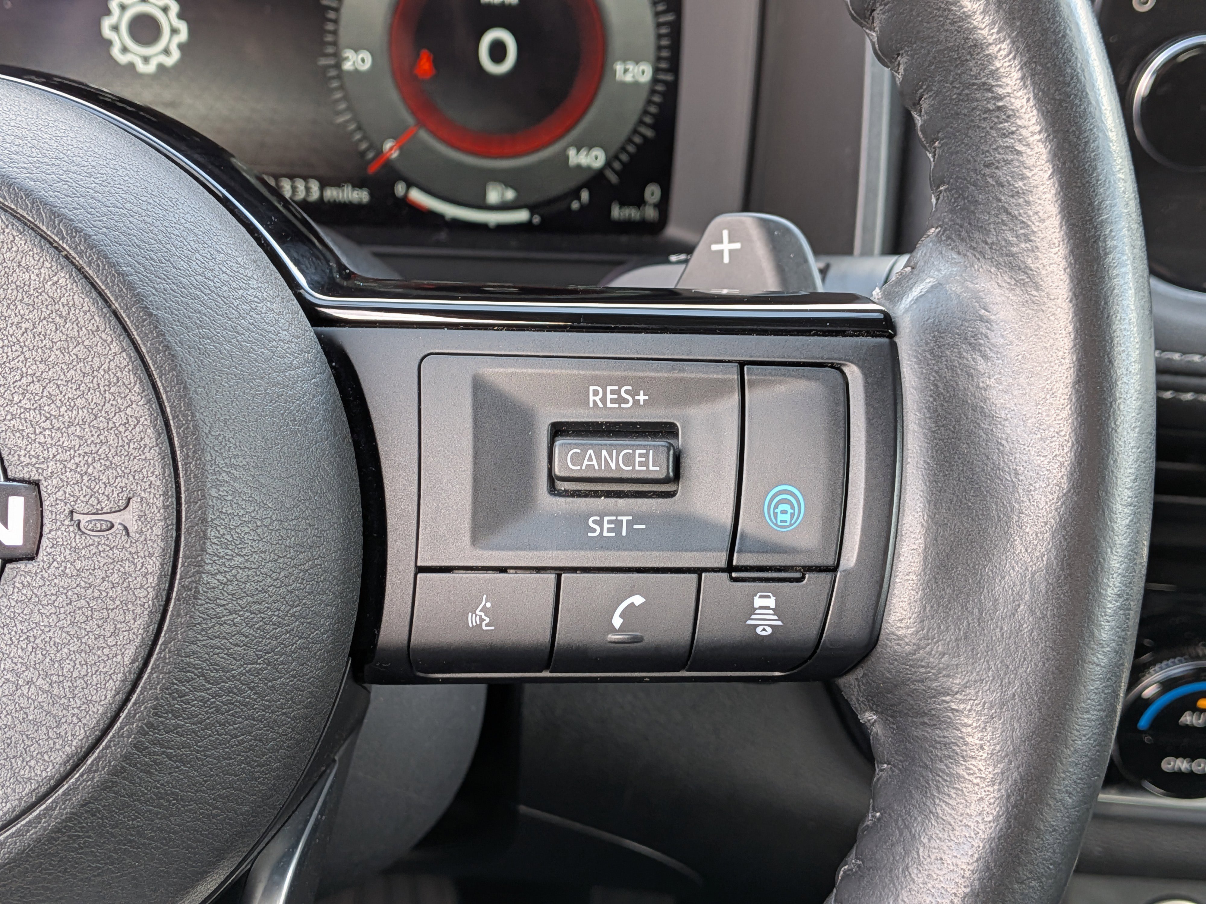 Used 2022 Nissan Rogue Platinum w/ Head-Up Display Package AWD/4WD image 29