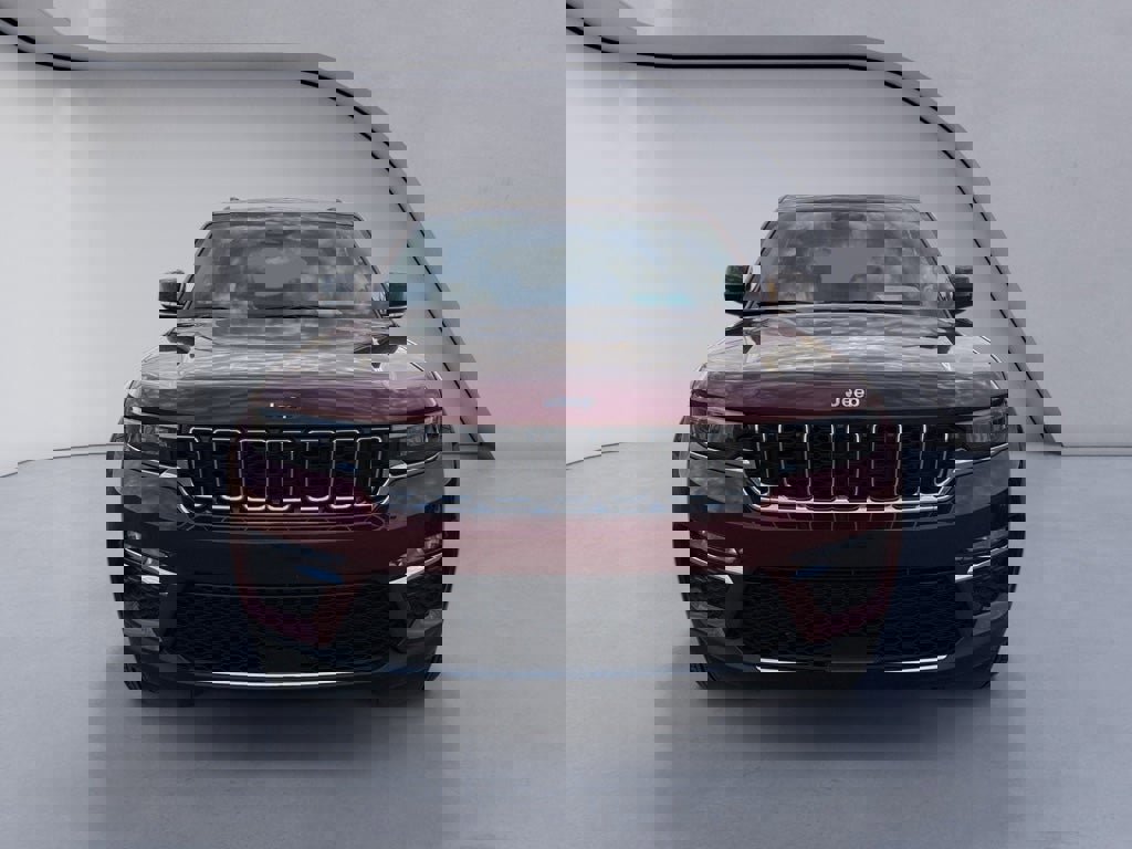 Used 2022 Jeep Grand Cherokee Limited image 8