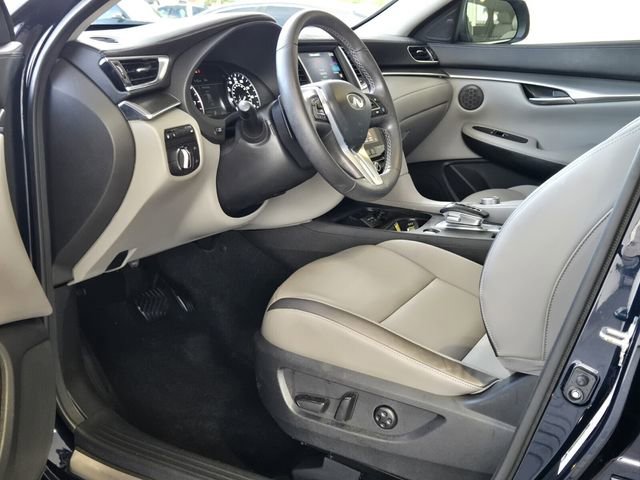 Used 2023 INFINITI QX50 Luxe FWD image 13
