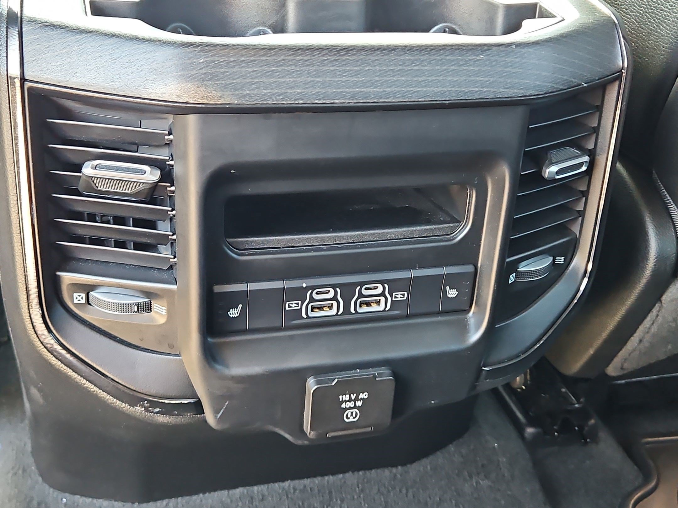 Used 2022 RAM 1500 Limited RWD image 28