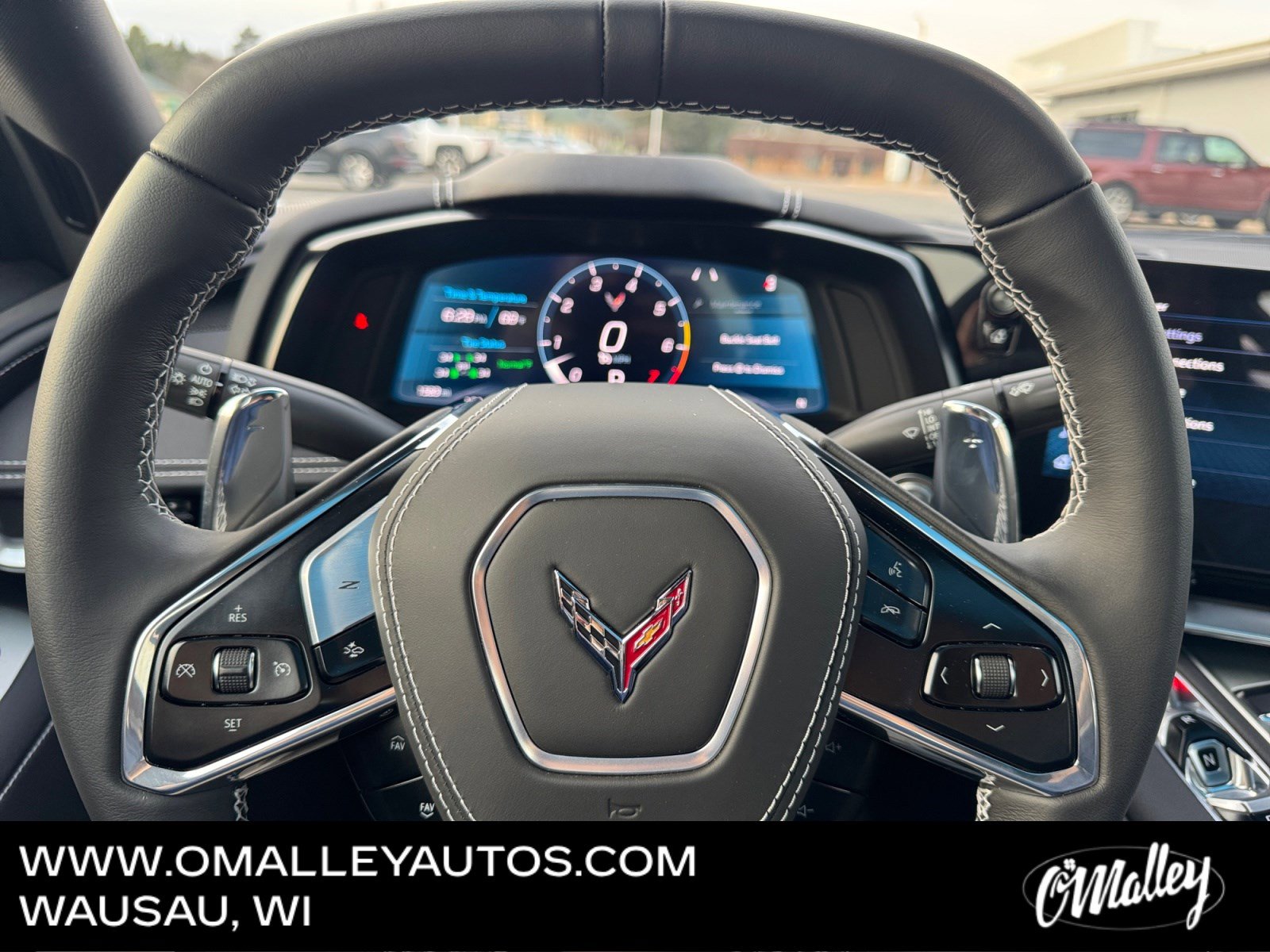 Used 2025 Chevrolet Corvette Stingray Coupe w/ Z51 Performance Package image 18