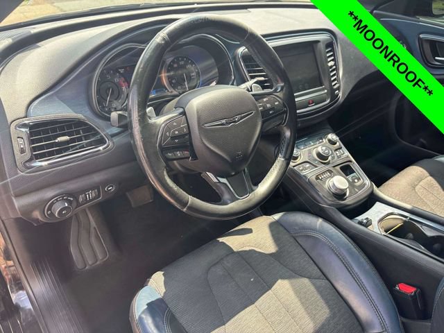 Used 2015 Chrysler 200 S w/ Navigation & Sound Group I FWD image 9