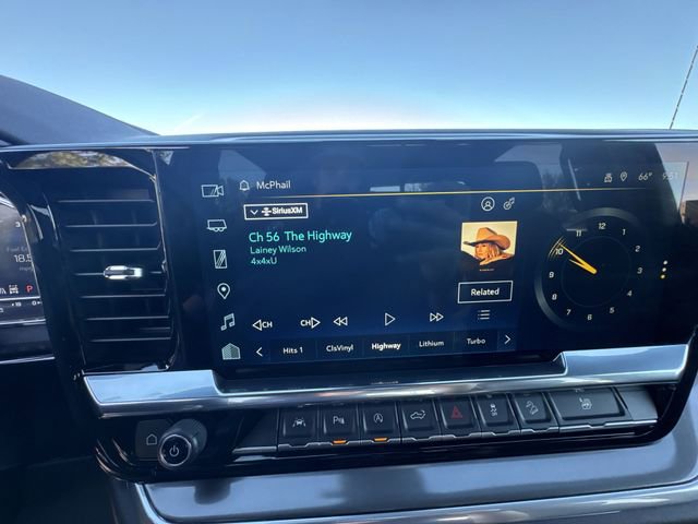 Certified 2025 Chevrolet Silverado 1500 High Country w/ Z71 Off-Road Package image 13