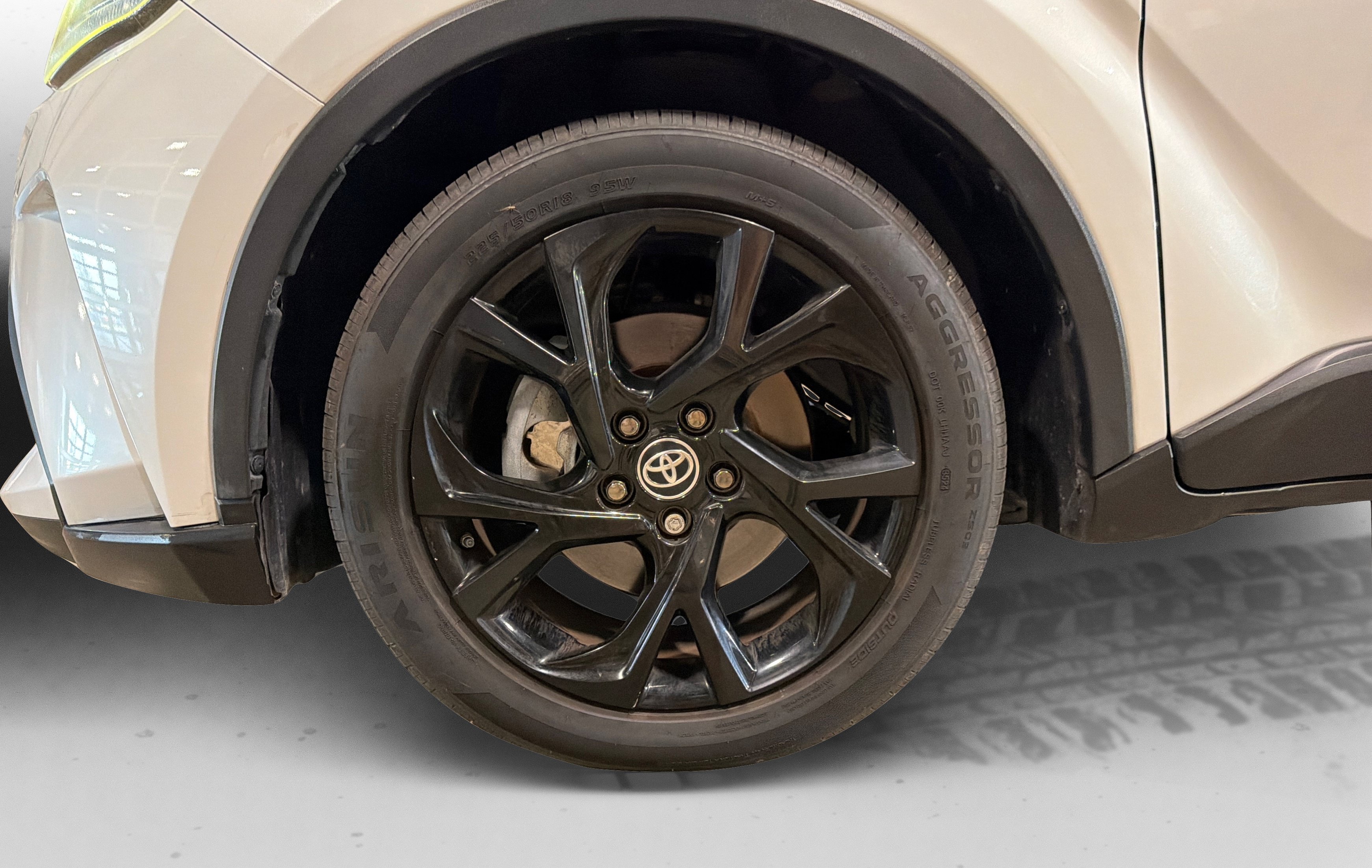 Used 2022 Toyota C-HR Nightshade FWD image 47