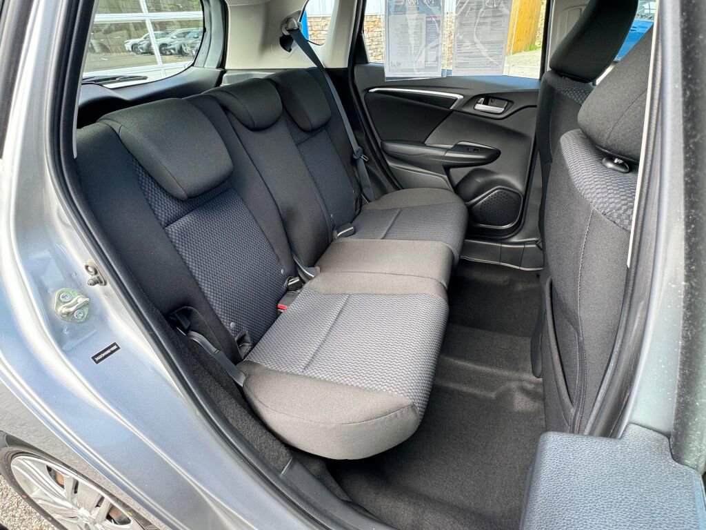 Used 2019 Honda Fit LX image 19
