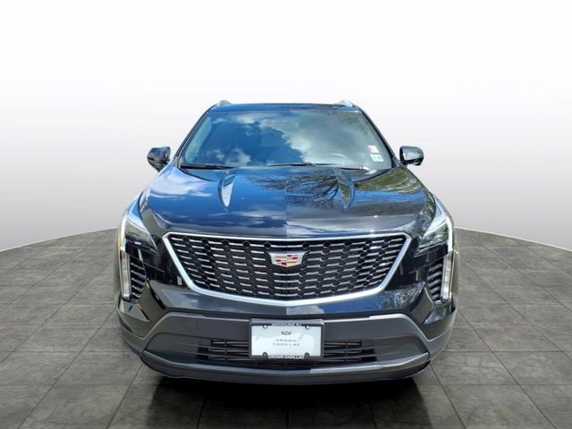 Certified 2023 Cadillac XT4 Luxury w/ Cold Weather Package image 8