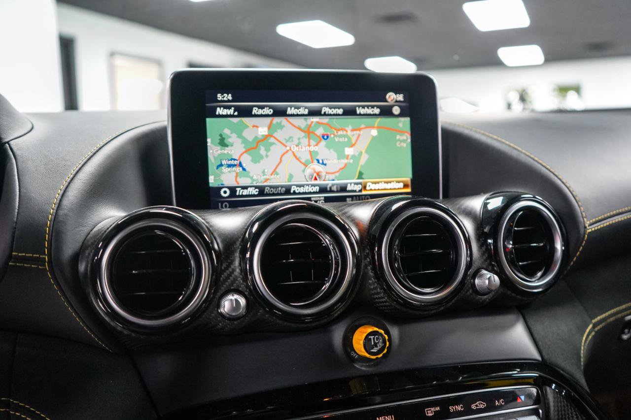Used 2018 Mercedes-Benz AMG GT R image 19